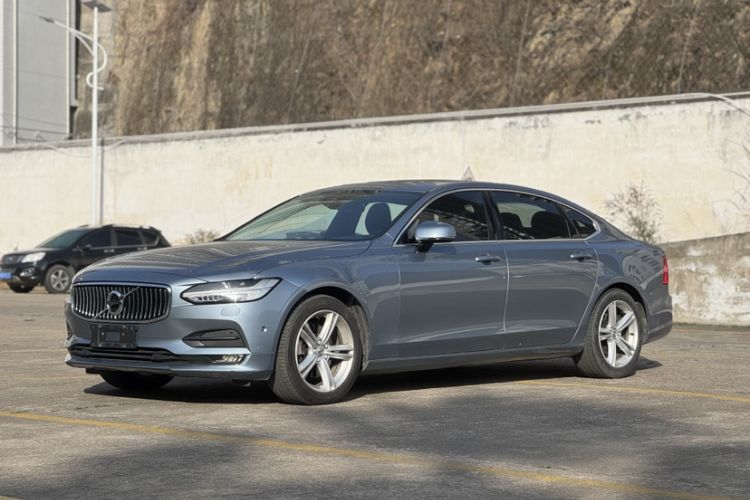 Used Volvo S90 2018 T4 Zhiyuan Edition