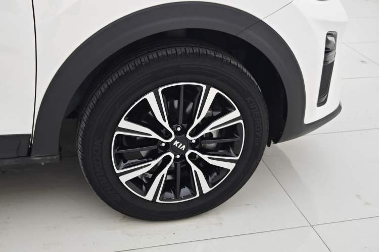 Used Kia kx1 Stonic 2019 1.4L Automatic Fun Edition China VI
