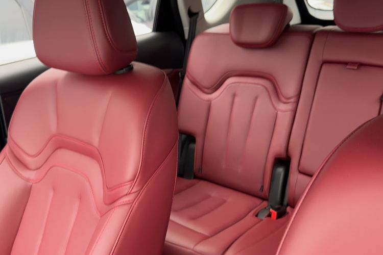 Used JETOUR X70 2024 1.5T DCT Glory PRO 7-Seater
