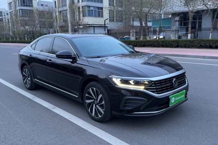 Used Volkswagen Passat 2025 Premium Version 380TSI Dragon Edition