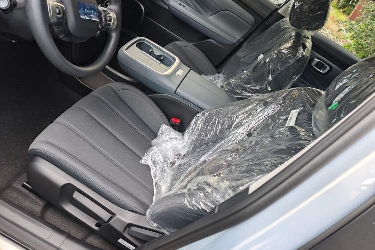 Used AION UT 2025 330 Starlight Edition
