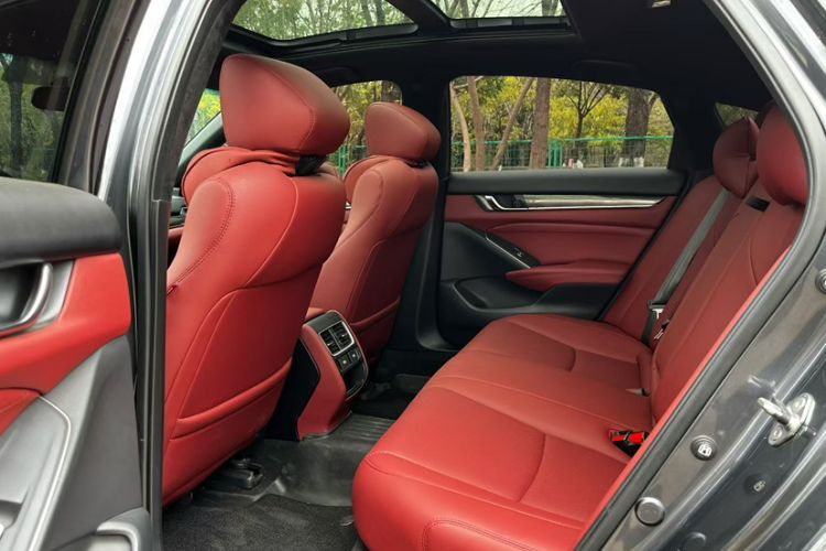 Used Honda Accord 2022 260TURBO Phantom Night · Prestige Edition