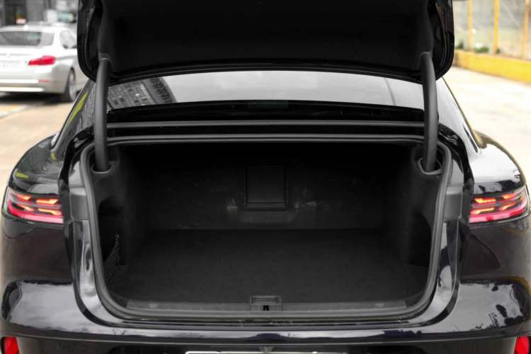 Used VOYAH PASSION 2024 PHEV Four-Wheel Drive Ultra-Long Range Flagship Model