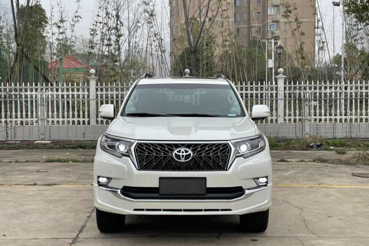 Used Toyota Prado 2019 3.5L Automatic TX-L Deluxe Edition with Rear-Mounted Spare Tire

