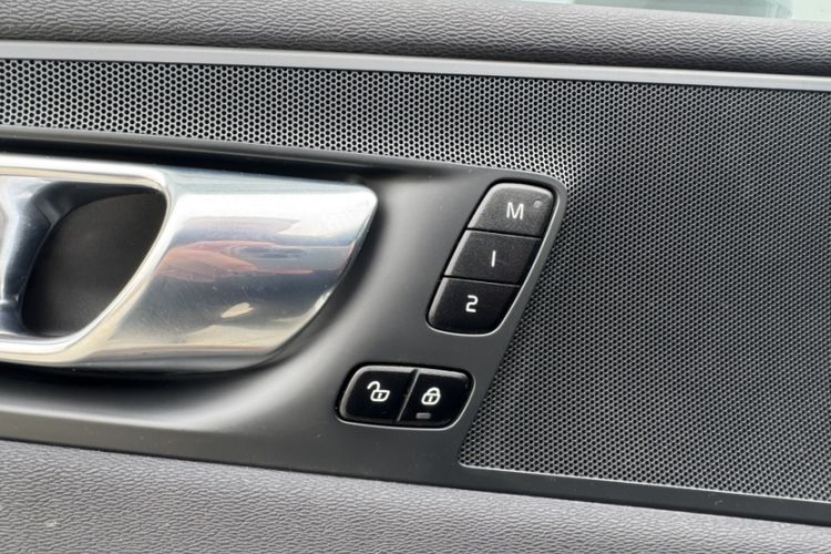 Used Volvo XC60 2021 T5 4x4 Smart Luxury Edition
