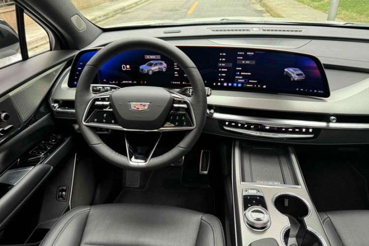 Used Cadillac XT5 2025 2.0T Prestige Version