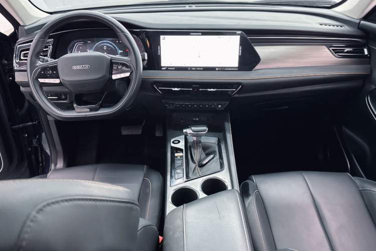 Used Oshan X7 PLUS 2023 Enjoy Edition 1.5T Automatic Prestige Model