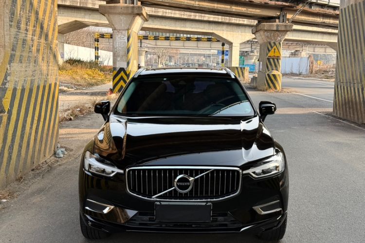 Used Volvo XC60 2019 T5 4x4 Smart Edition China VI Standard