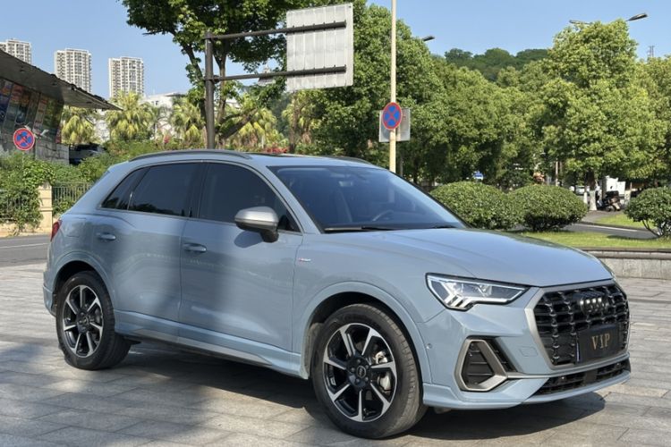 Used Audi Q3 2022 40 TFSI RS Package Performance Model
