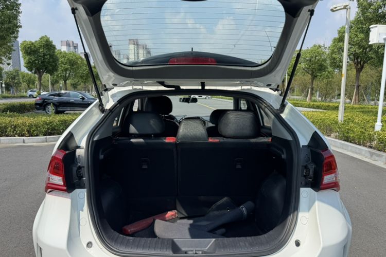 Used Luxgen U5 SUV 2017 1.6L CVT Prestige Edition
