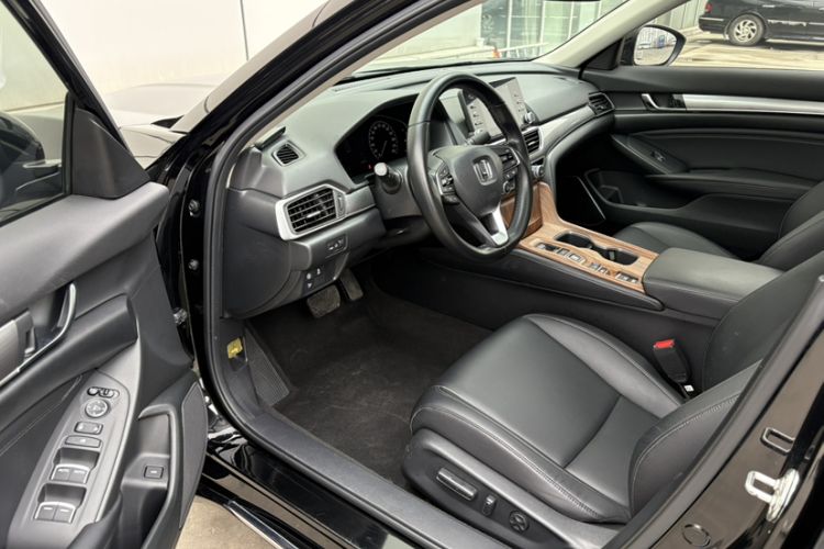 Used Honda Accord 2018 Rui Hybrid 2.0L Rui Ling Edition China VI
