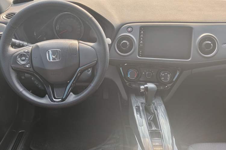 Used Honda XR-V 2021 1.5L CVT Classic Edition Interior 2