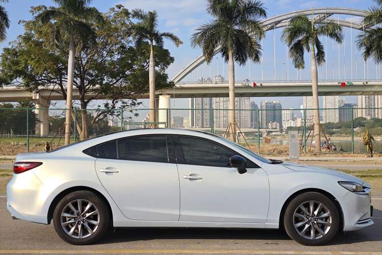 Used Mazda Atenza 2020 2.0L Blue Sky Luxury Edition
