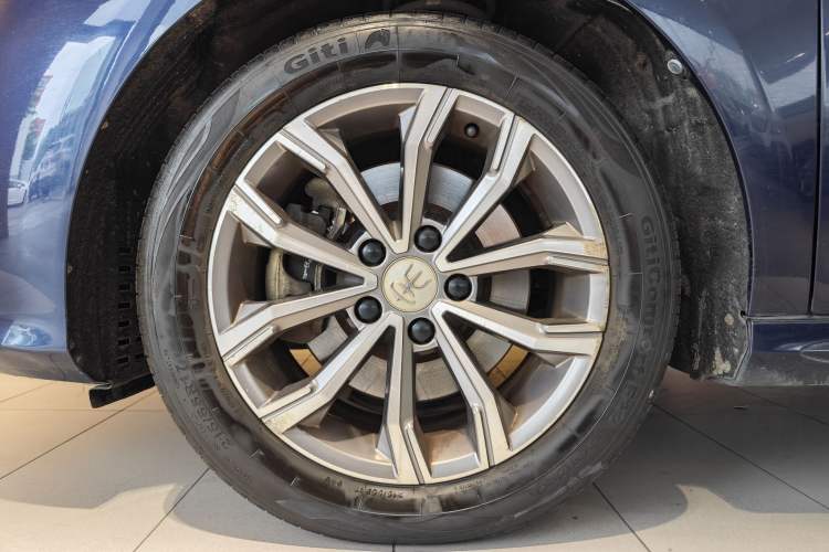 Used BYD Song MAX 2019 1.5T Automatic Smart Connect Ruiyi Model 7 Seats China V Emission Standard