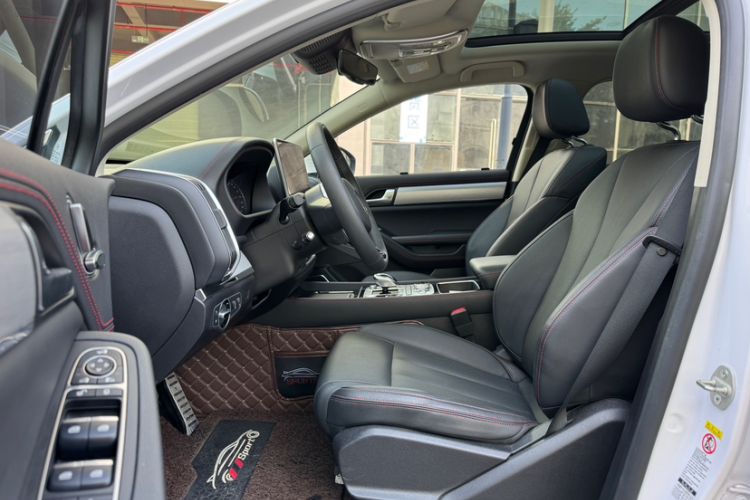 Used BYD Tang New Energy 2020 DM 2.0T Dual-Engine All-Wheel Drive Prestige 7-Seater China VI Standard