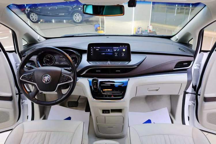 Used Buick GL8 2022 Land Business Class 652T Luxury Model
