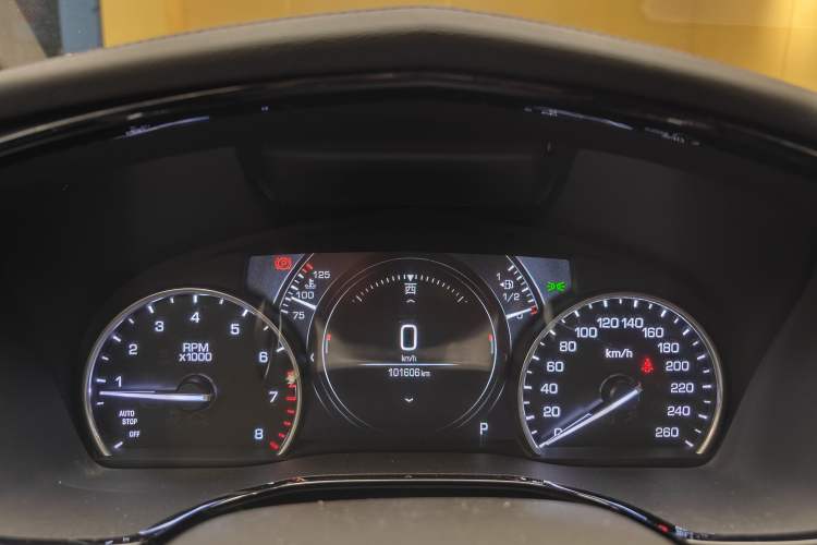 Used Cadillac XT5 2018 25T Luxury Model
