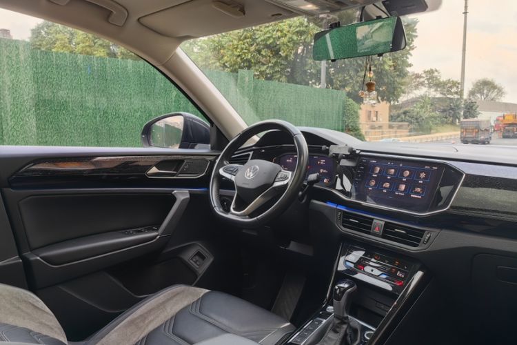 Used Volkswagen Tayron GTE Plug-in Hybrid 2022 1.4T Luxury Edition Interior 2