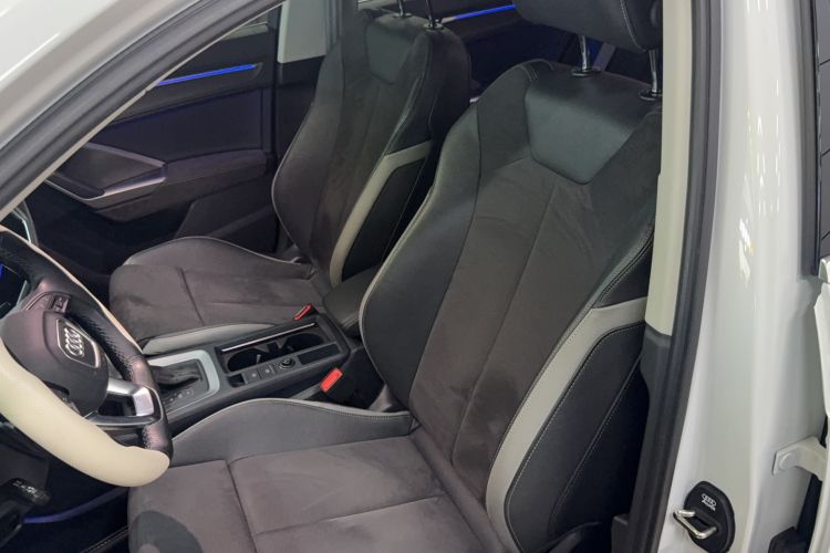 Used Audi Q3 2022 40 TFSI Fashion Dynamic Model