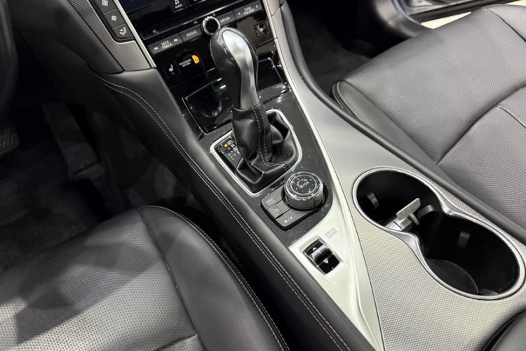 Used Infiniti Q50 2014 2.0T Luxury Edition