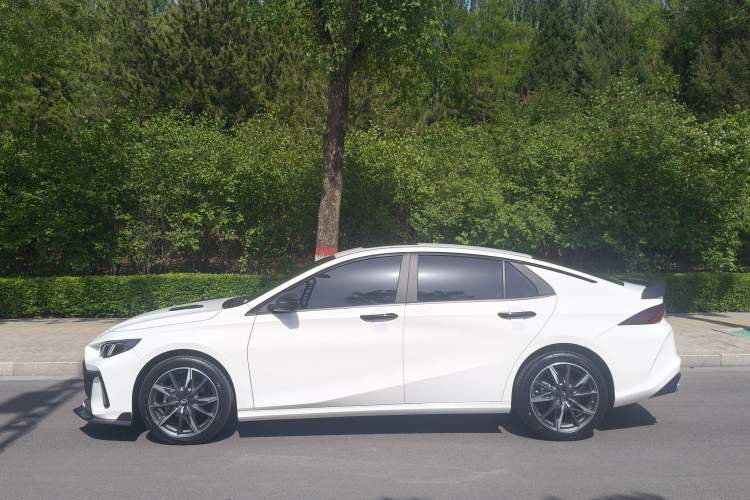 Used GAC Trumpchi EMPOW 2024 270T DCT Yingbao S Edition