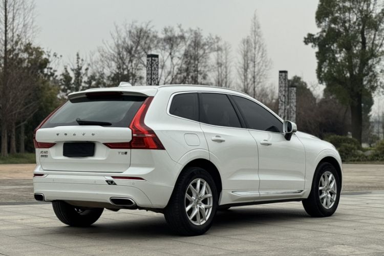 Used Volvo XC60 2021 T5 4x4 Smart Luxury Edition
