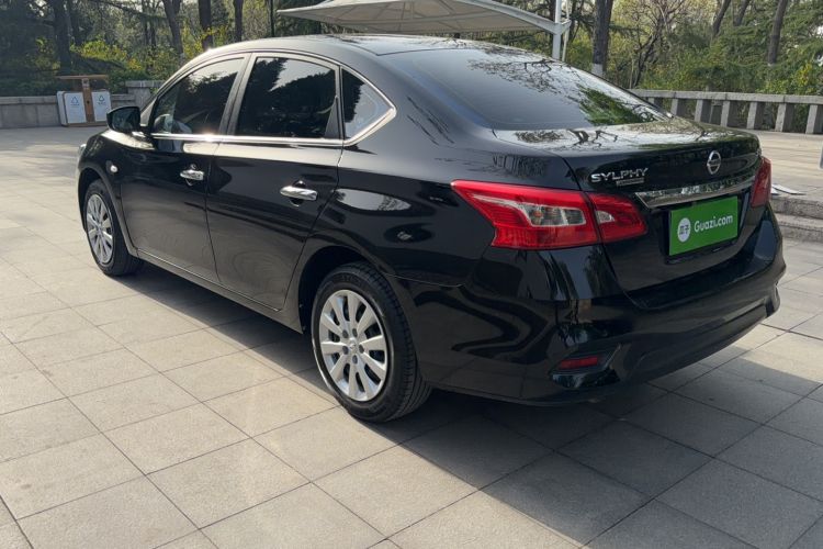 Used Nissan Sylphy 2021 Classic 1.6XE CVT Exclusive Edition Exterior 1