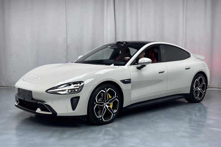 Used Xiaomi Auto SU7 2024 Four-Wheel Drive Ultra-Long Range Advanced Intelligent Driving Max Edition