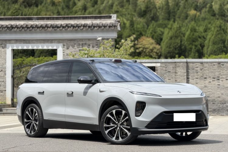 Used Nio ES8 2023 75 kWh Executive Edition
