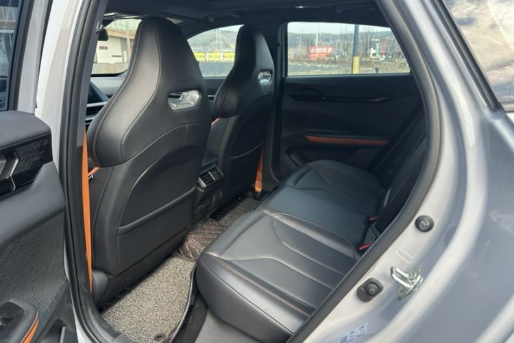 Used CHANGAN UNI-V 2023 1.5T Prestige Model
