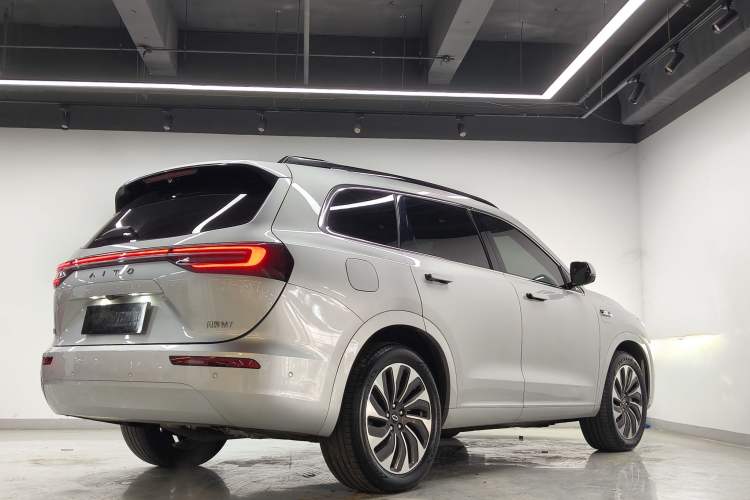 Used Hima AITO M7 2024 1.5T Intelligent Driving 4WD Max Edition 5 Seats Exterior 2