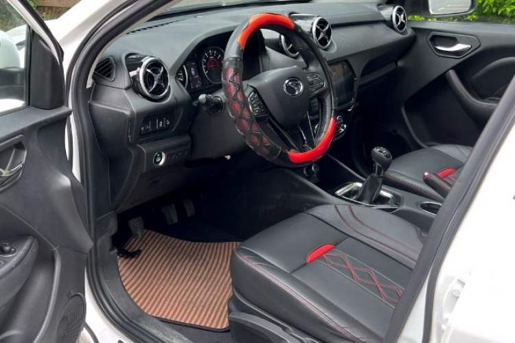 Used Soueast DX3 2018 1.5L Manual Luxury Model