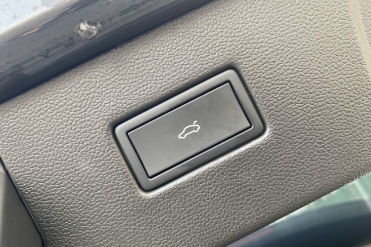 Used Volkswagen Tayron 2024 300TSI Two-Wheel-Drive Luxury Plus Advanced Version