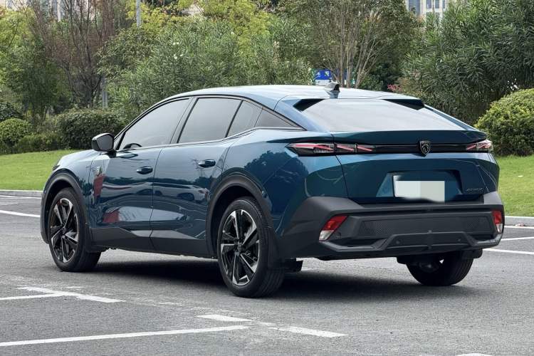 Used Peugeot 408X 2023 Boundary-Free Edition
