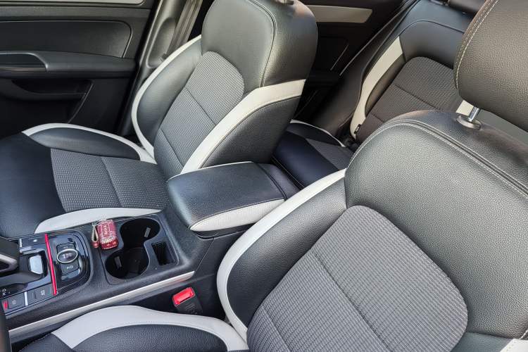 Used Qoros 5 2019 Qoros 5S 1.6 TGDI Prestige Model
