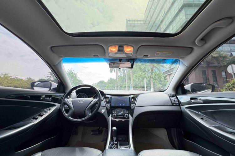 Used Hyundai Sonata 2014 2.4L Automatic Leading Edition China V Standard
