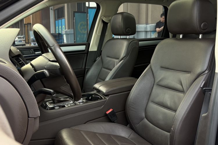 Used Volkswagen Touareg 2017 3.0 TSI Touareg Model
