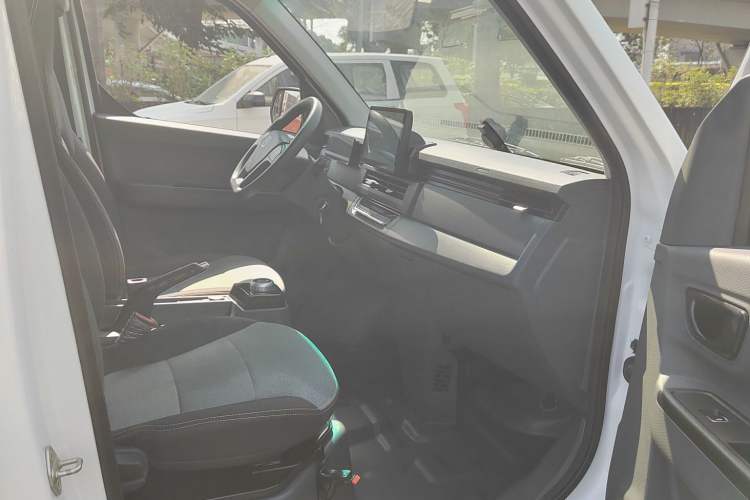 Used Farizon Xingxiang V 2025 Xingxiang V6E Xuanwu Wealth Creation Edition I
