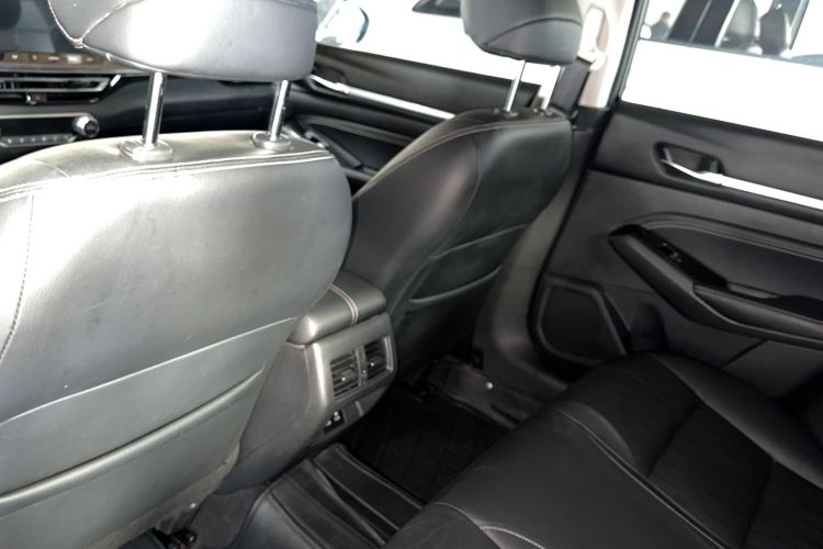 Used Nissan Teana 2022 2.0L XL-TLS Enjoyment Edition Interior 8