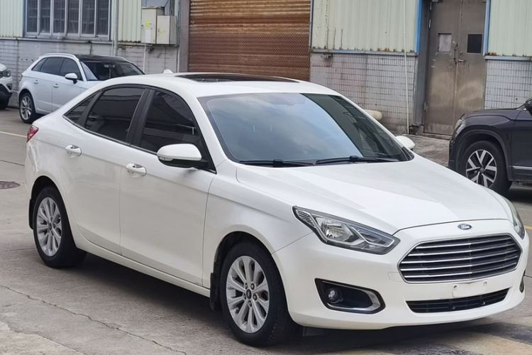 Used Ford Escort 2017 Happiness Edition 1.5L Automatic Fashion Version Exterior 2