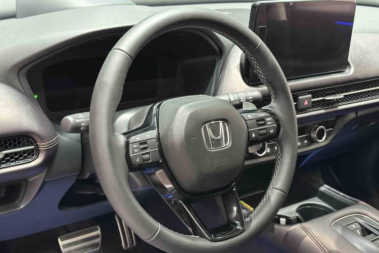 Used Honda ZR-V 2023 2.0L eHEV Sharp - Deluxe Edition
