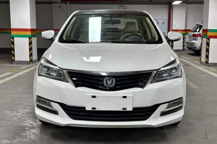 Used CHANGAN Alsvin V7 2015 1.6L Automatic Enjoyment Model China IV Standard