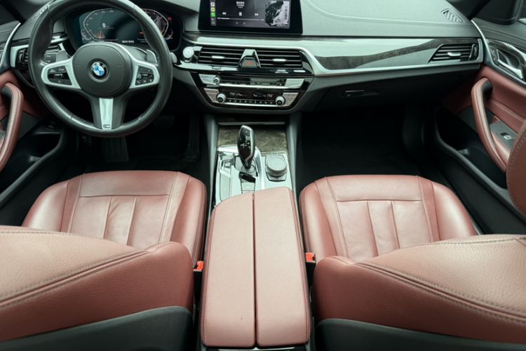 Used BMW 5 Series 2020 530Li Leading Model M Sport Package Interior 1