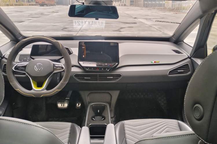 Used Volkswagen ID.3 2022 Active Pure Intelligent Enjoyment Edition