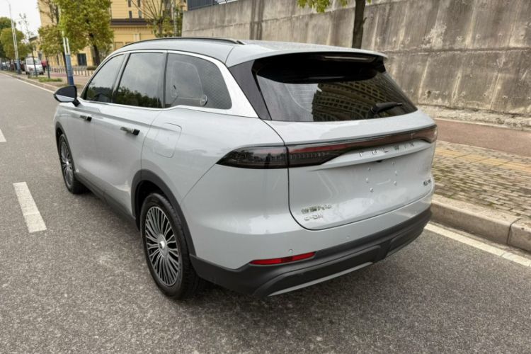 Used Chery Fengyun T9 2024 120 Long-Range Luxury Version 5 Seats Ternary Lithium Exterior 6