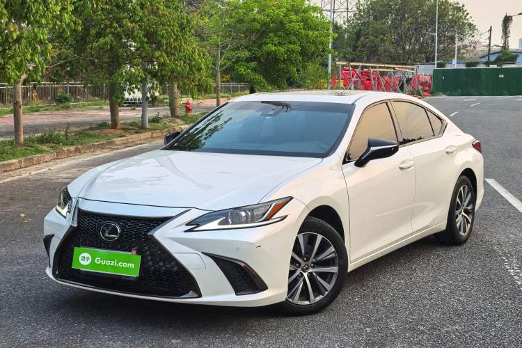 Used Lexus ES 2020 260 Excellence Edition