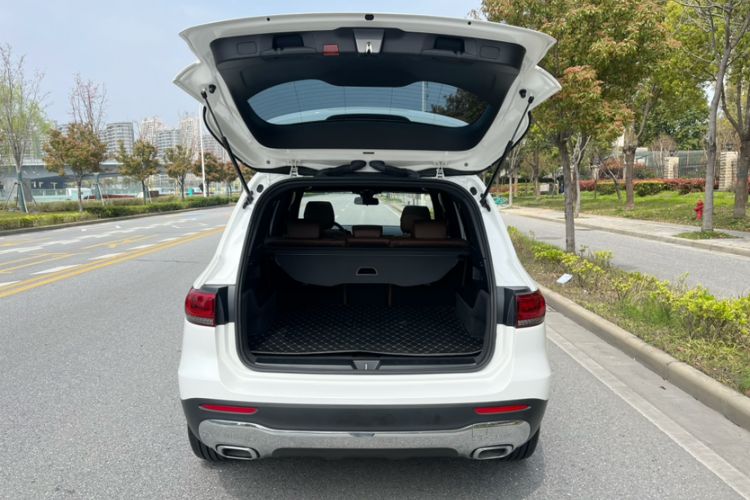 Used Mercedes-Benz GLB 2023 GLB 200 Dynamic Edition Trunk