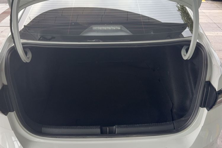 Used Volkswagen Lavida 2025 New Sharp 1.5L Outstanding New Vision Edition Trunk