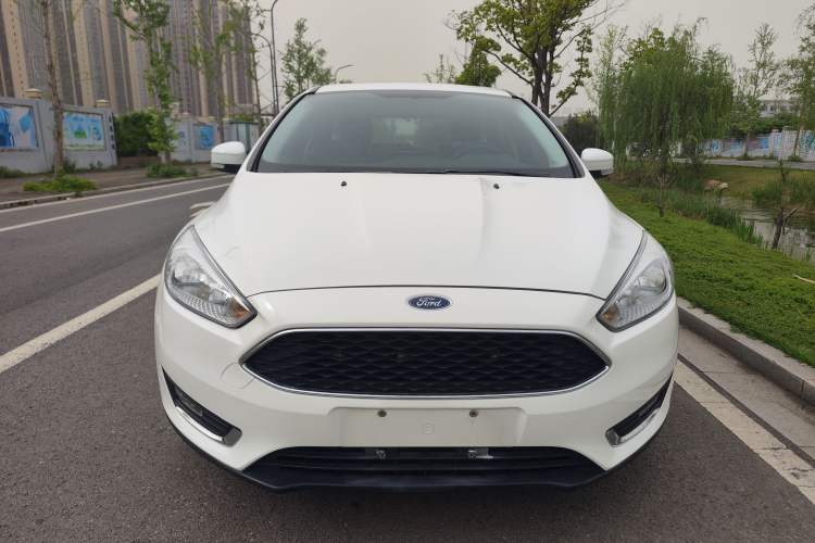 Used Ford Focus 2017 Hatchback 1.6L Automatic Fashion Edition Smart Drive Version