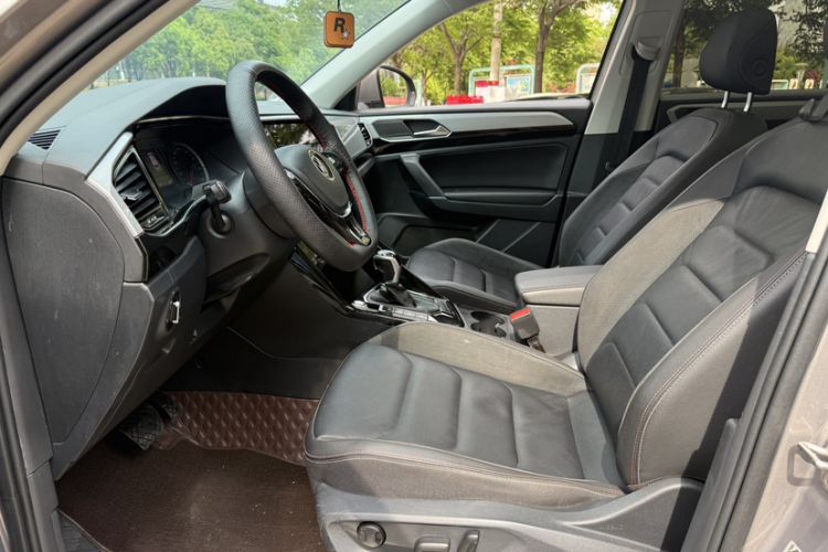 Used Volkswagen Tayron 2020 280TSI Two-Wheel Drive Luxury Connect Edition Interior 4